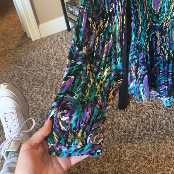 Alfani blouse, size 8. - Picture 5 of 7